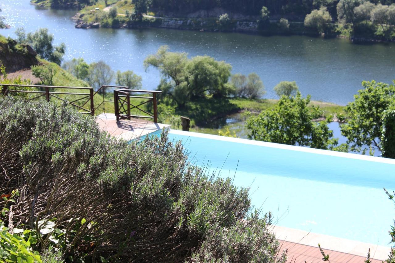 "Bouca Drigues" Casa Antiga De Pedra Com Piscina E Vista Rio Villa Amarante Dış mekan fotoğraf