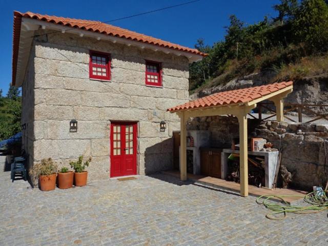 "Bouca Drigues" Casa Antiga De Pedra Com Piscina E Vista Rio Villa Amarante Dış mekan fotoğraf